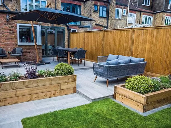 Custom garden wooden fencing solution